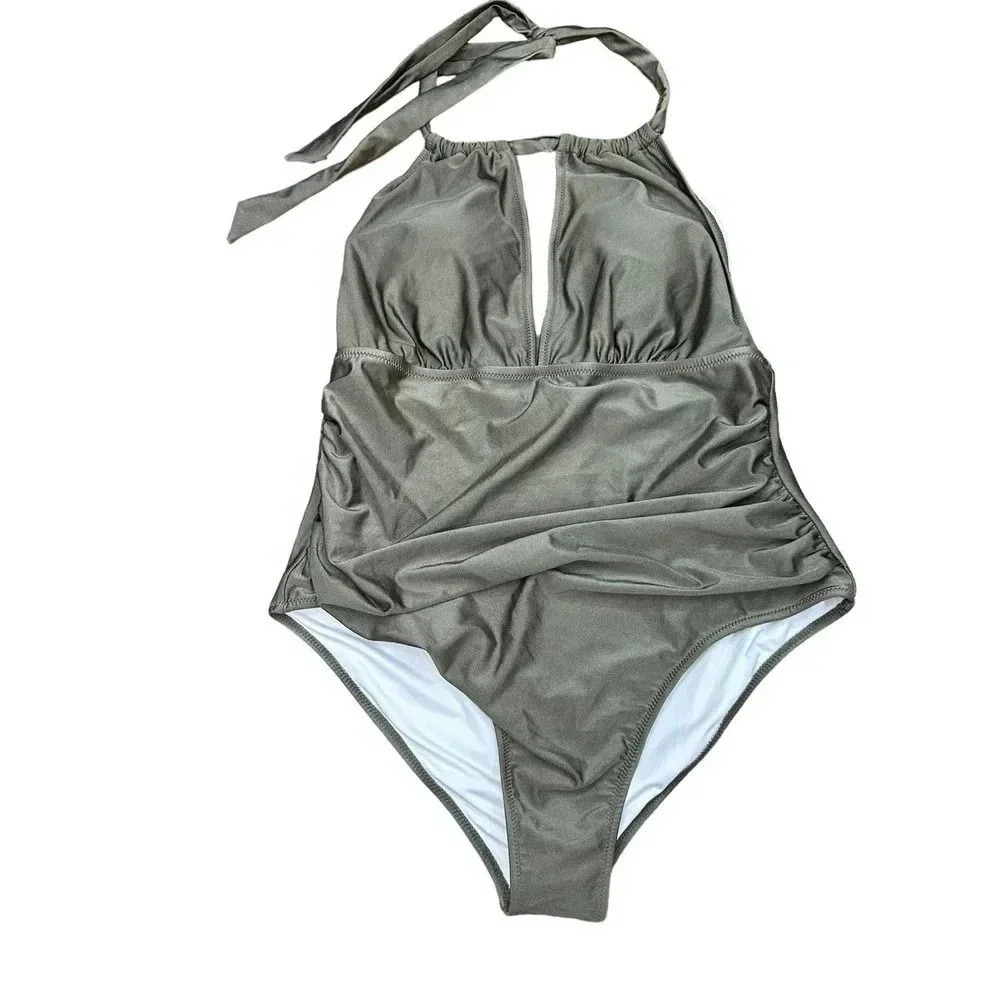 NWT Cupshe Women's Green Halter Neck Keyhole One Piece Swimsuit Plus Size 1X